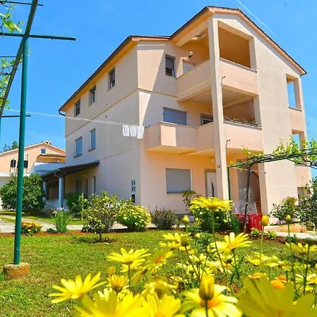 Fuer 5 Personen Ca 95 Qm In Banjole, Istrien Istrische Riviera Apartment *